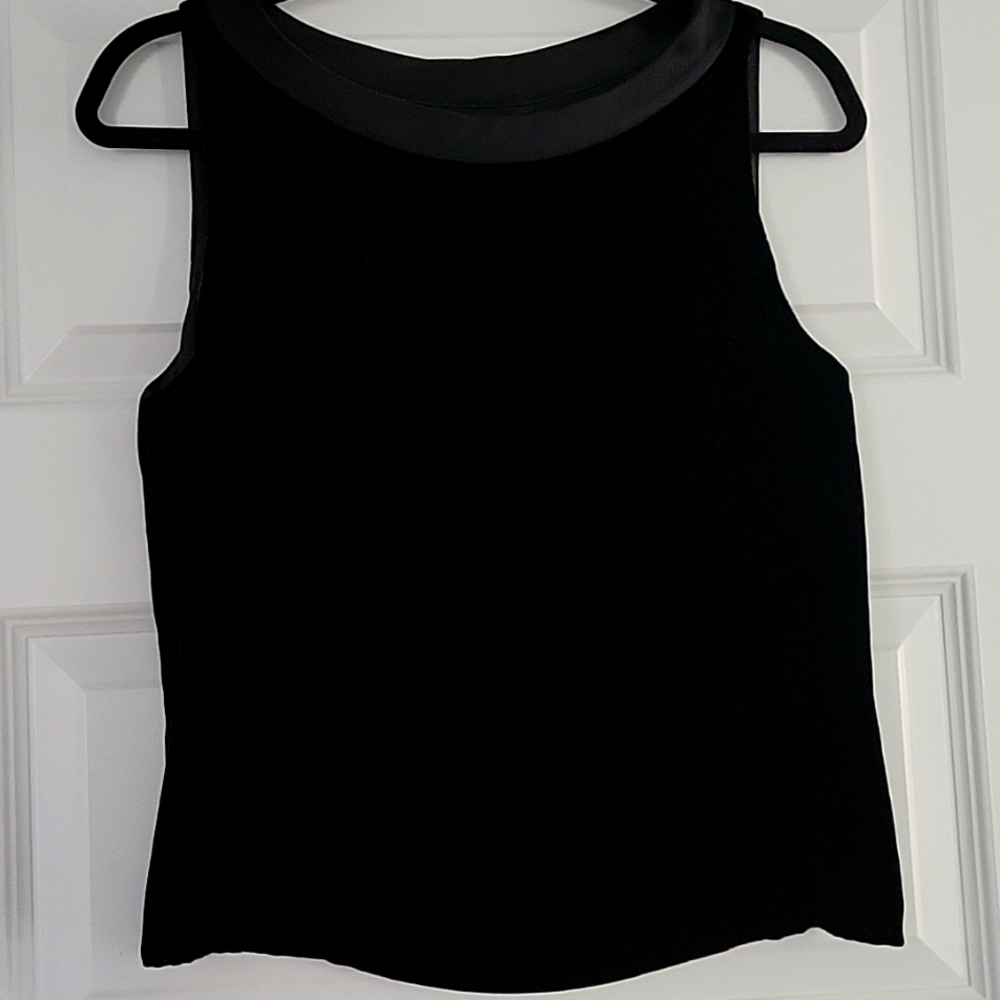 Velvet side zip sleeveless top